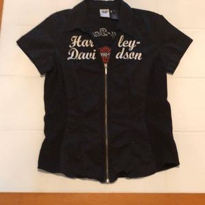 Short sleeved zip up